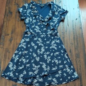 41 Hawthorne Blue Floral Faux Wrap Short Sleeve Dress Size S